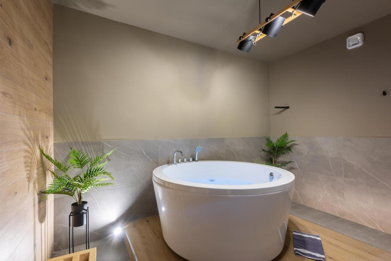 アテネNoho Boutique , Premium Living Dikeou 8アパートメント エクステリア 写真