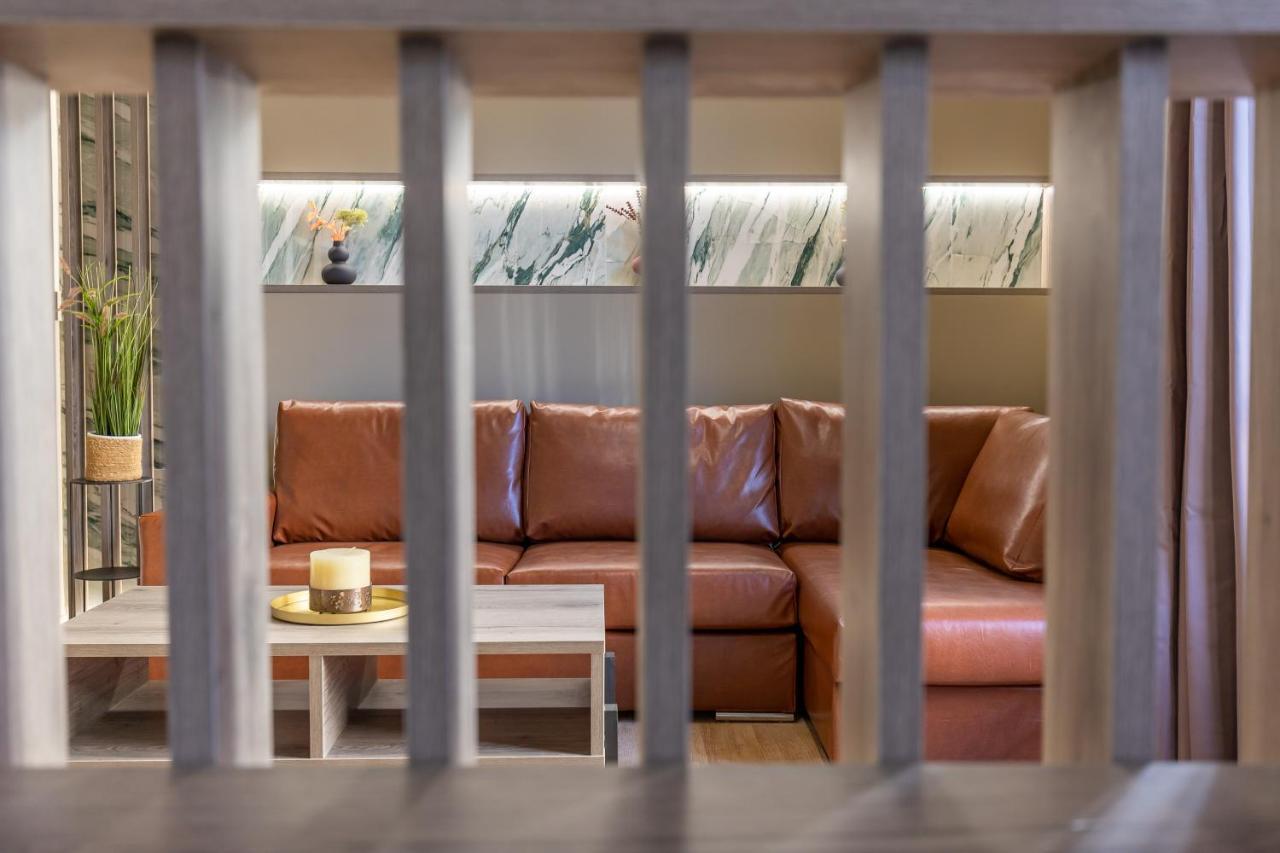 アテネNoho Boutique , Premium Living Dikeou 8アパートメント エクステリア 写真