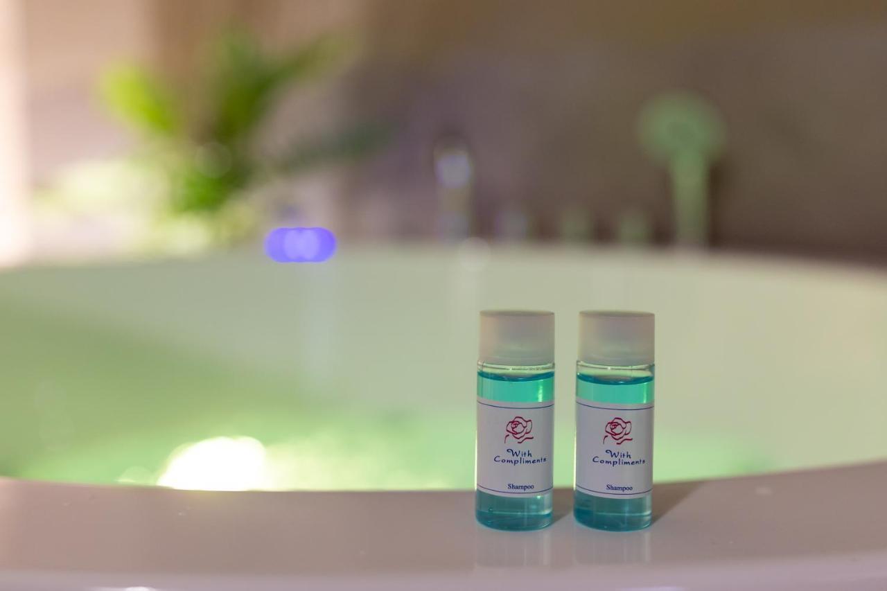 アテネNoho Boutique , Premium Living Dikeou 8アパートメント エクステリア 写真